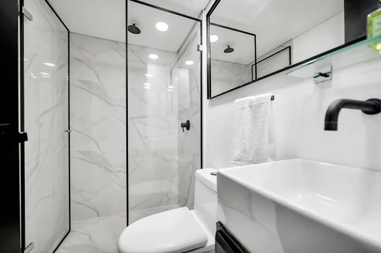 Moderno-Central El Poblado Apartamento Medellin